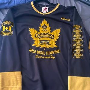 Vintage Rare 2002 Roots Salt Lake City Team Canada Gold Medal Jersey